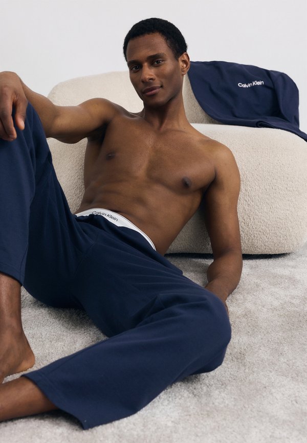 Calvin Klein Underwear TEE PANT ESSENTIALS - Pyjamas - shoreline
