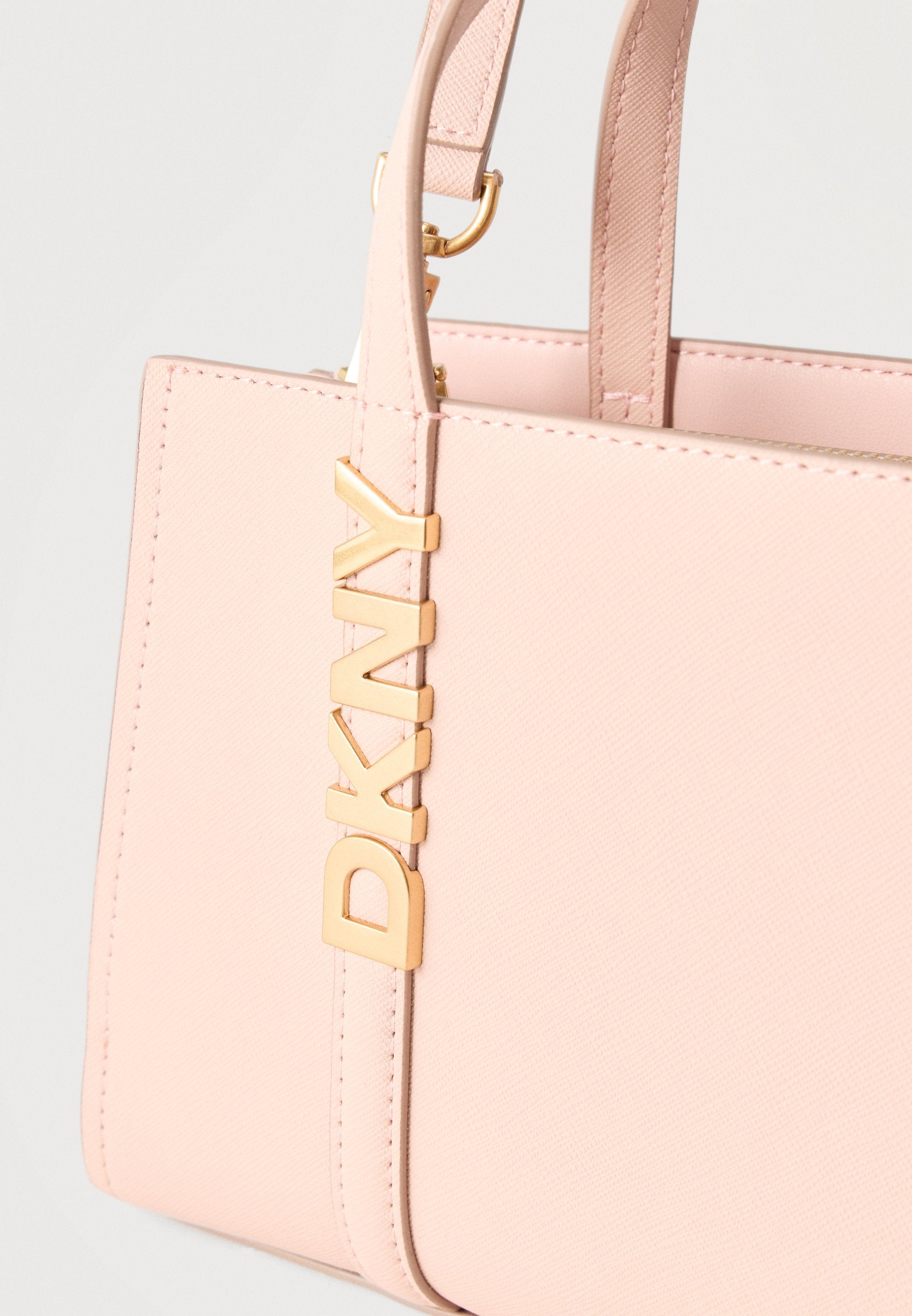 DKNY AVRIL SATCHEL CROSSBODY
