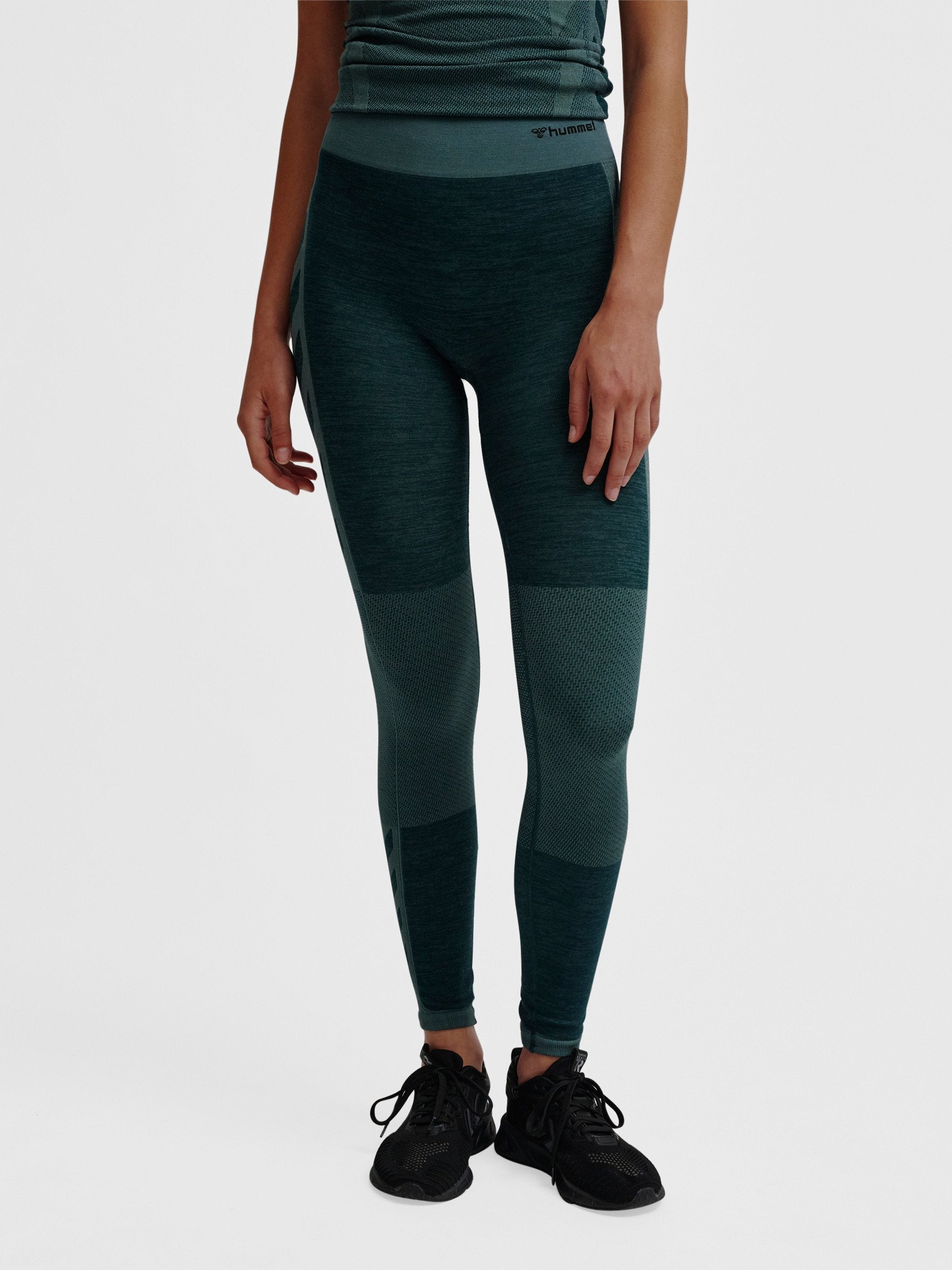 Hummel HMLCLEA SEAMLESS MID WAIST TIGHTS