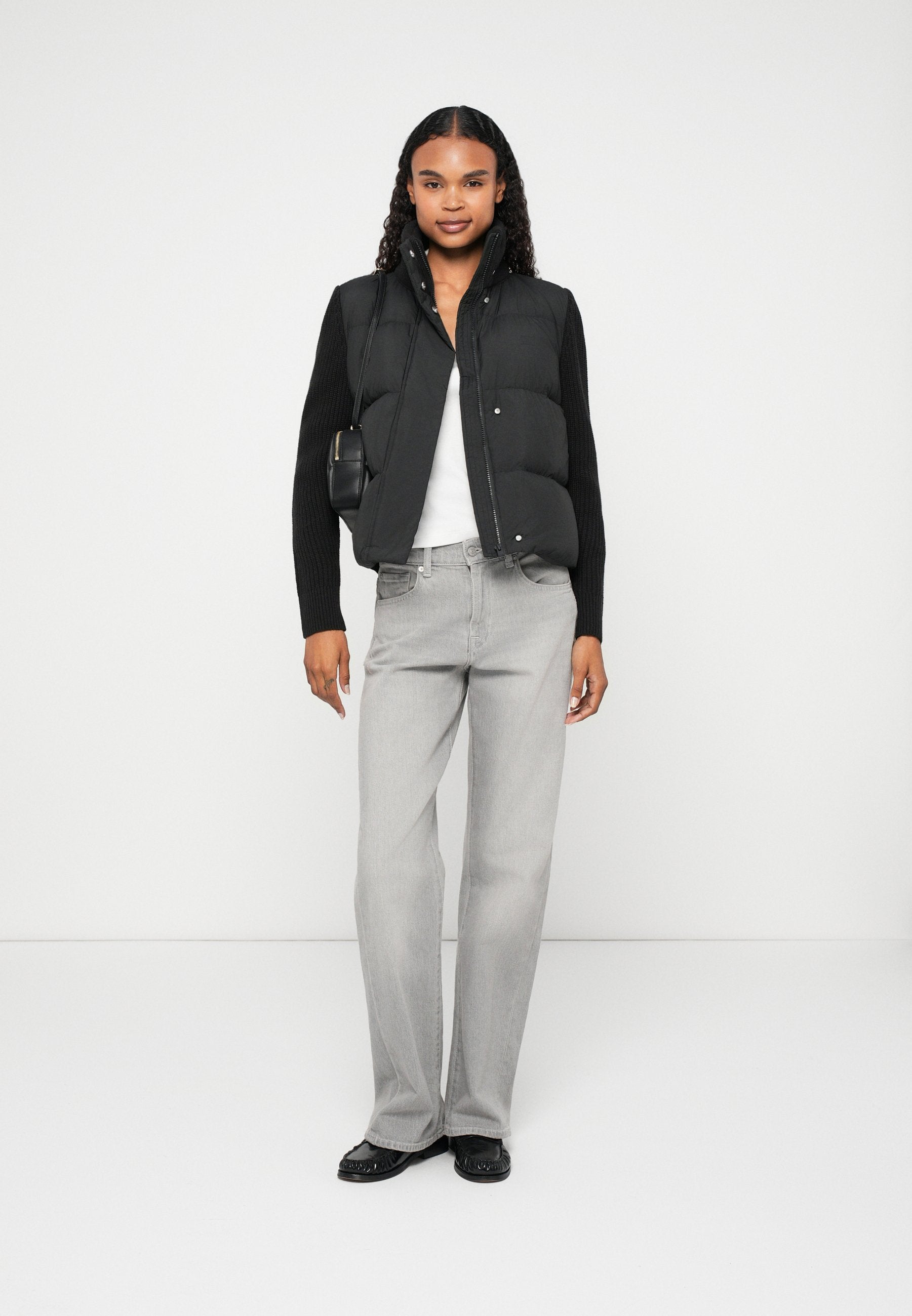 MODERN JACKET Media 2