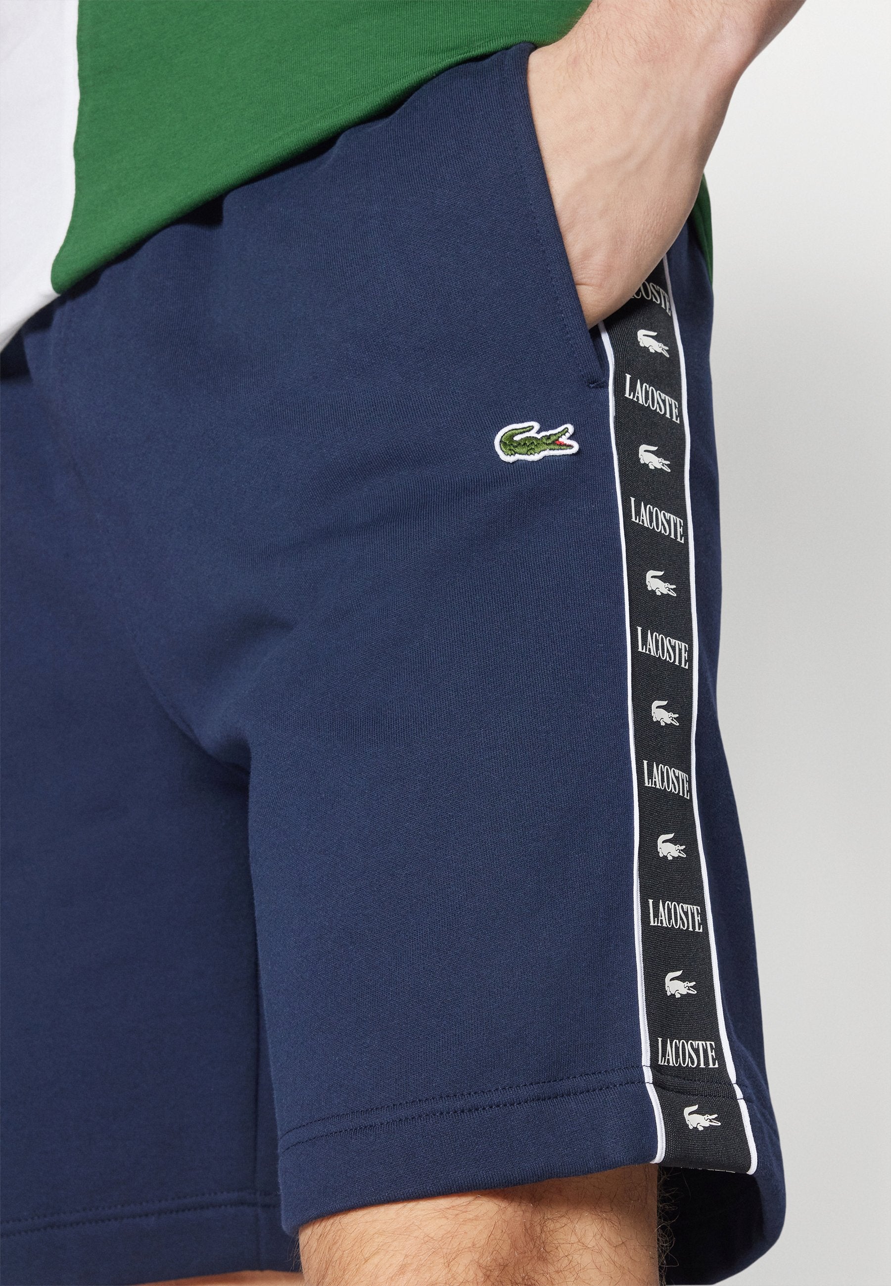 Lacoste Sport SHORTS TAPE