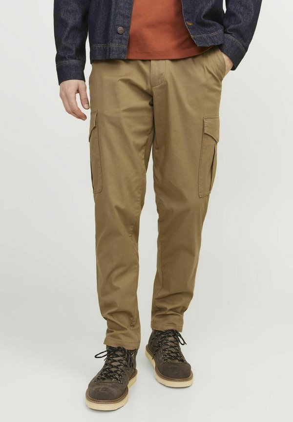 Jack & Jones KAROTTEN FIT