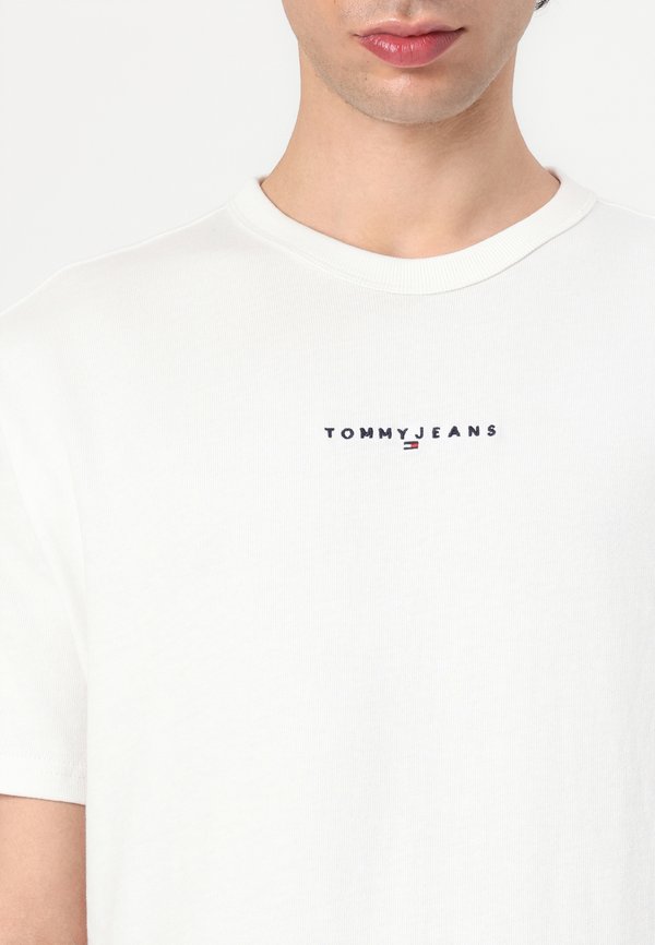 Tommy Jeans LOGO TEE