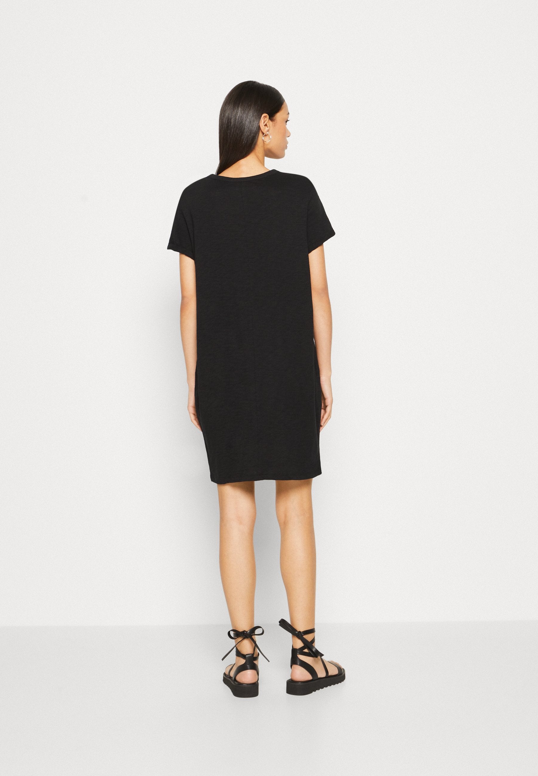 GAP TEE DRESS