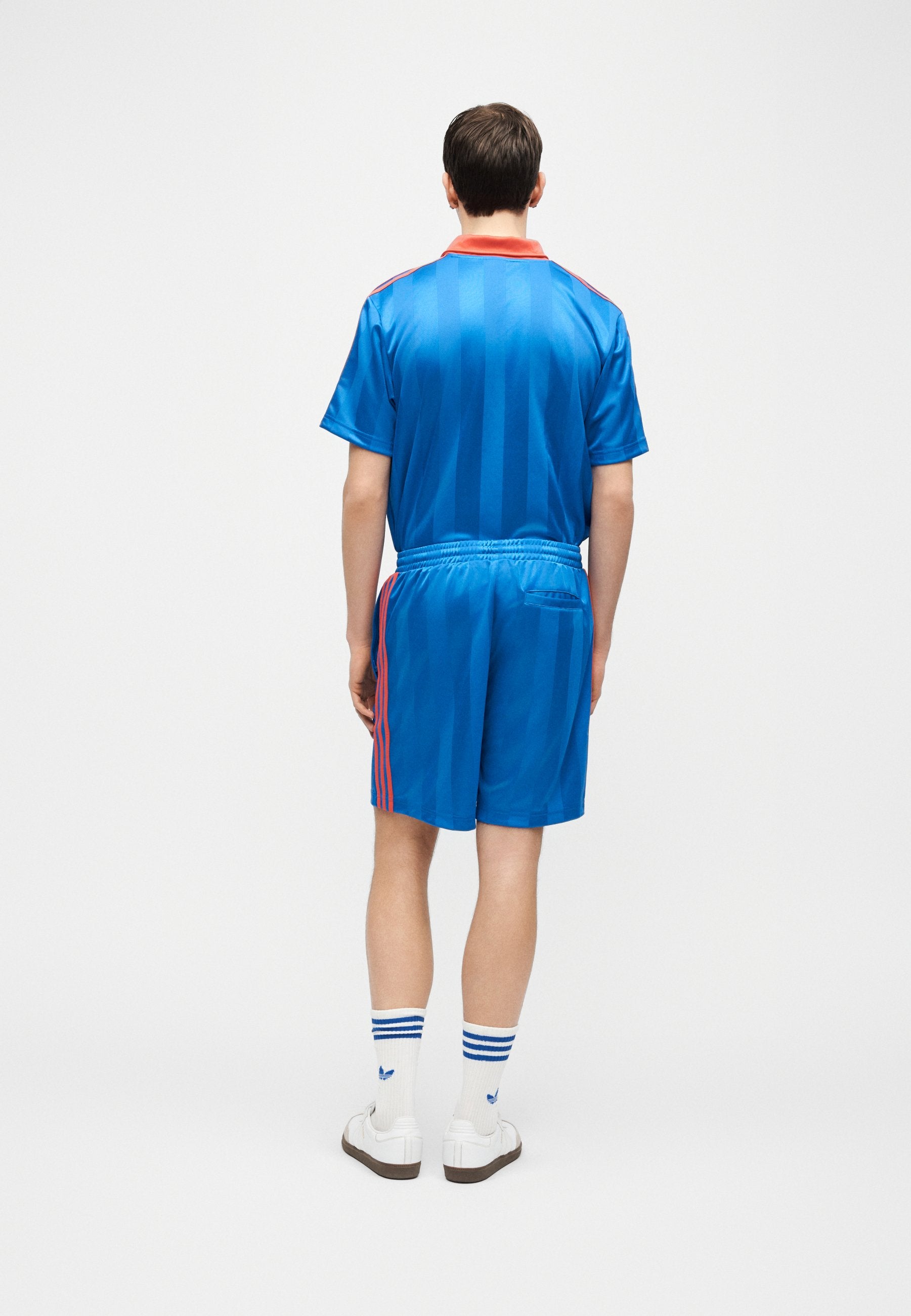 adidas Originals OVERSIZED