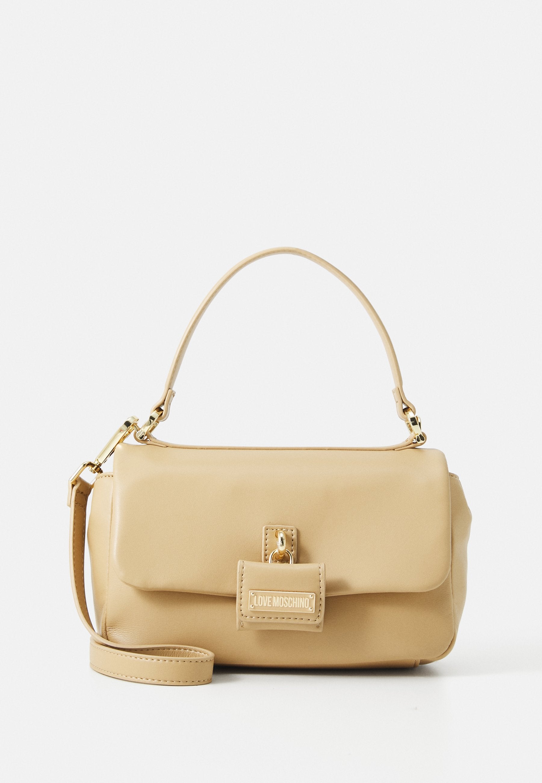 Love Moschino