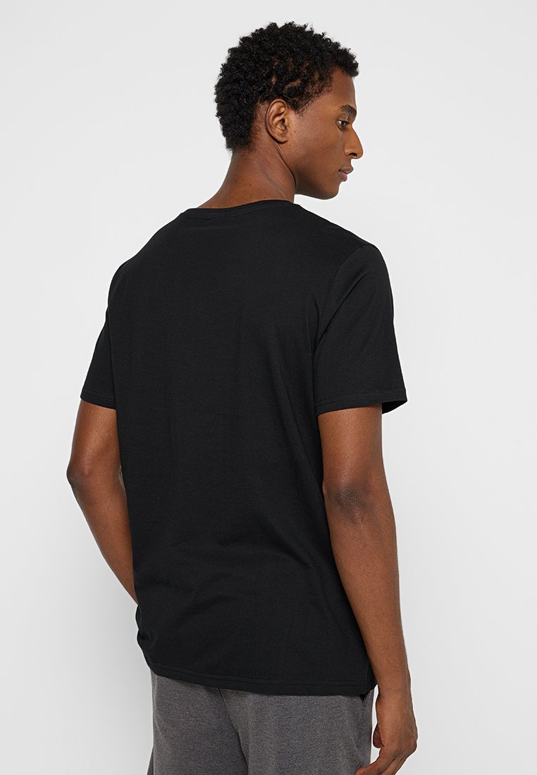 Lindbergh RELAXED FIT