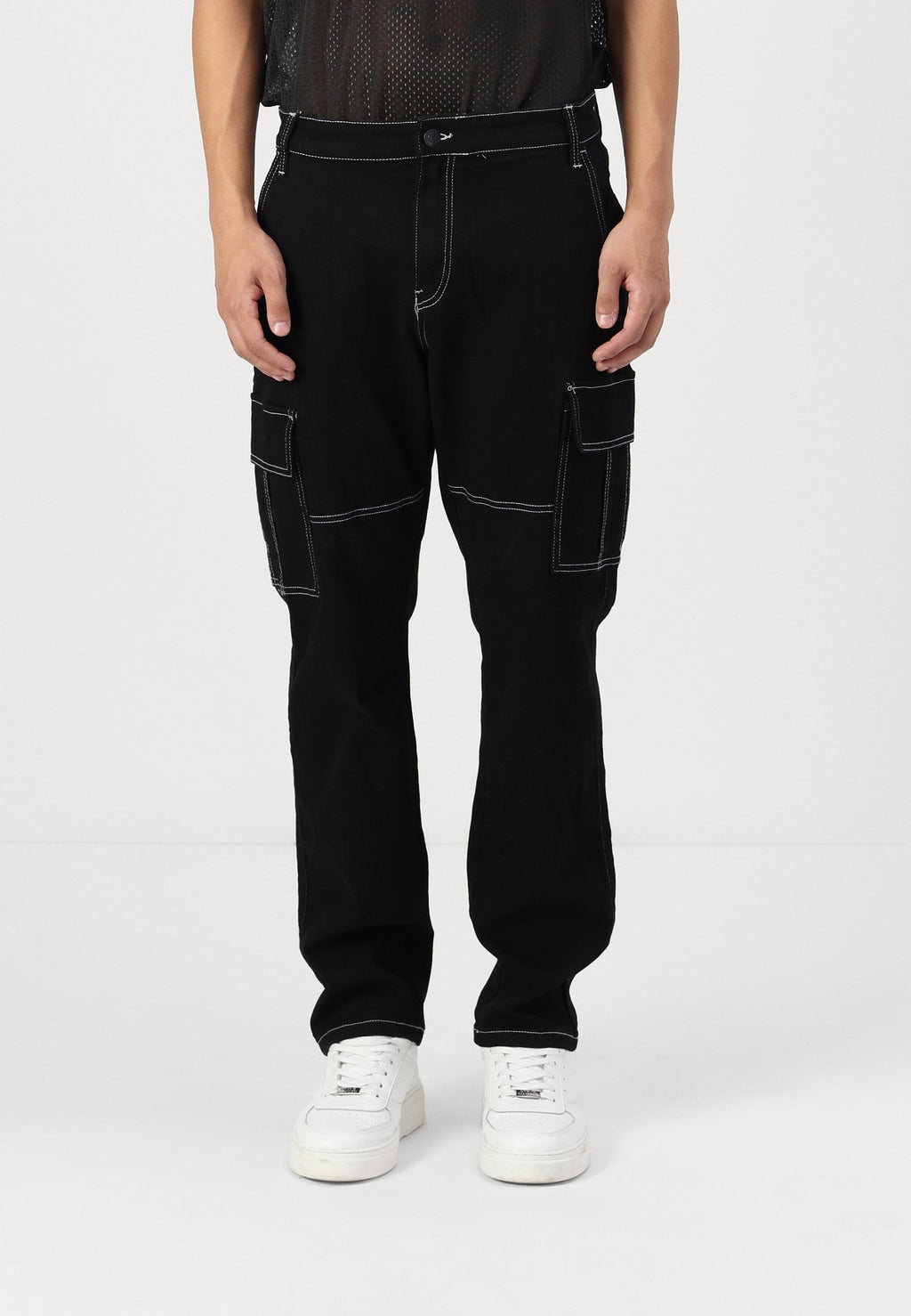 ONSEDGE CARGO  Media 3