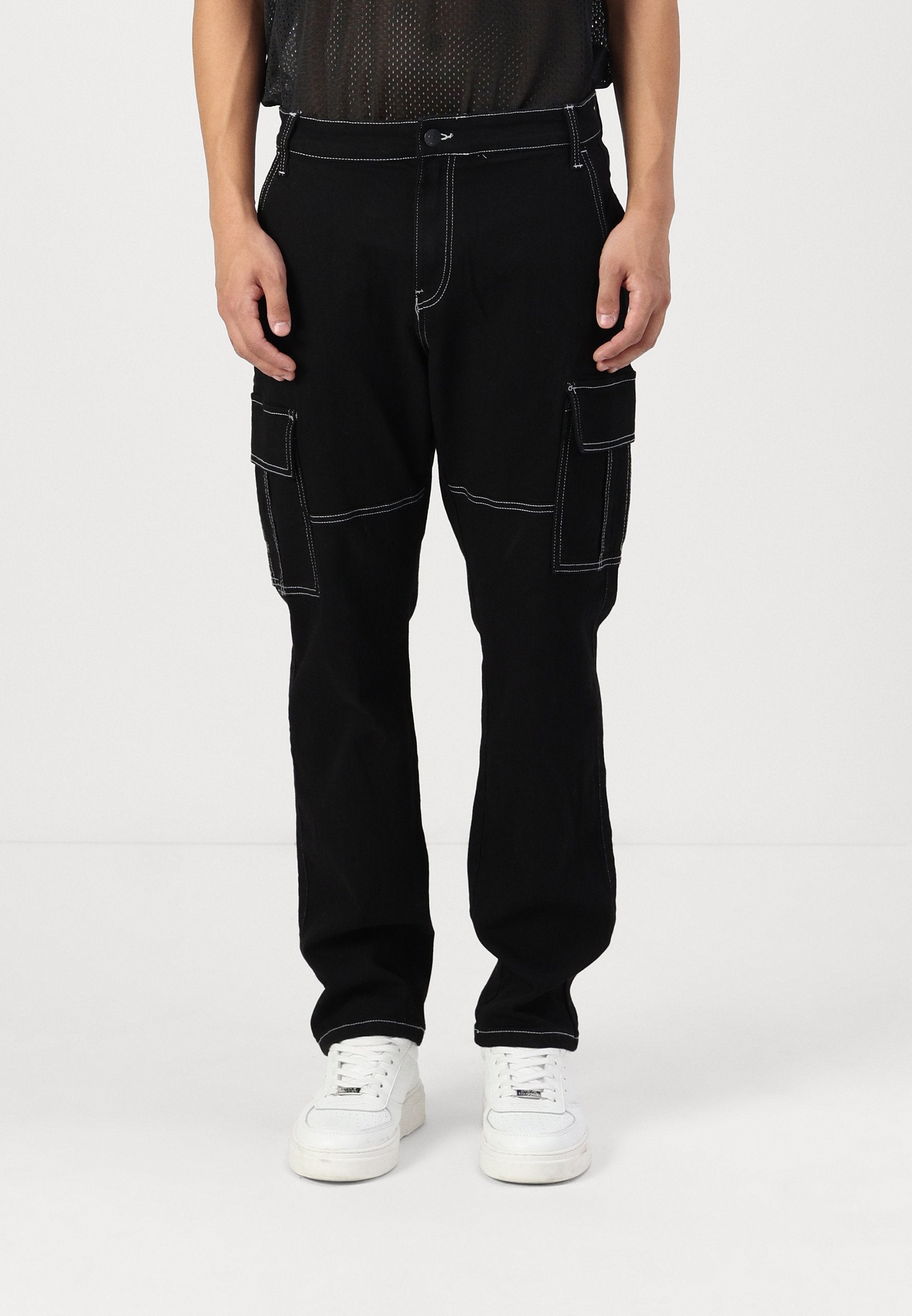 ONSEDGE CARGO  Media 3