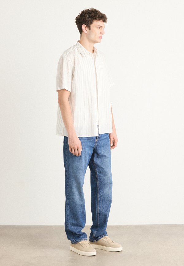 Calvin Klein TEXTURED EASY SHIRT