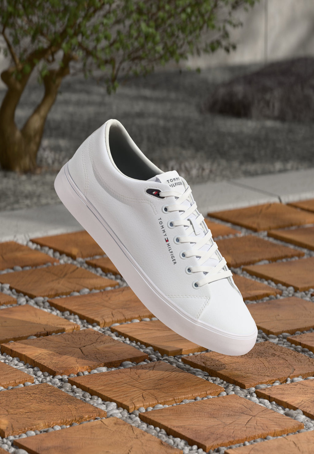LOGO TRAINERS WITH LEATHER Media 1