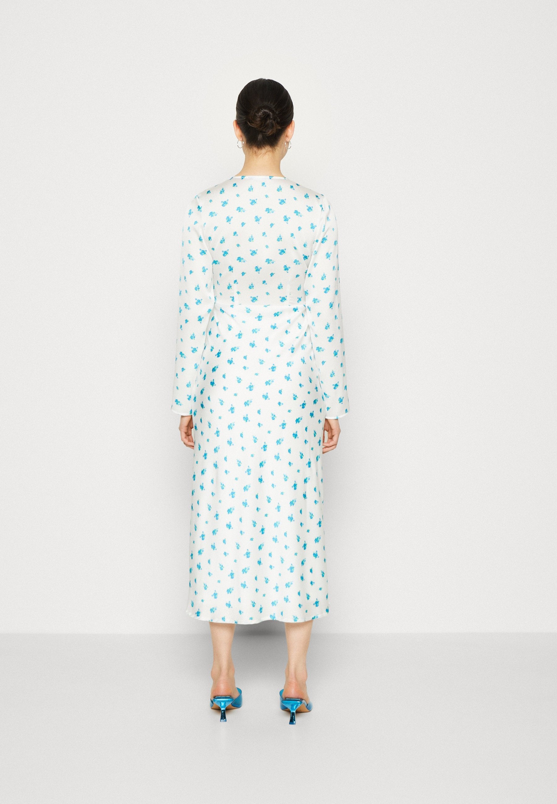 Gina Tricot TIE FRONT MIDI DRESS
