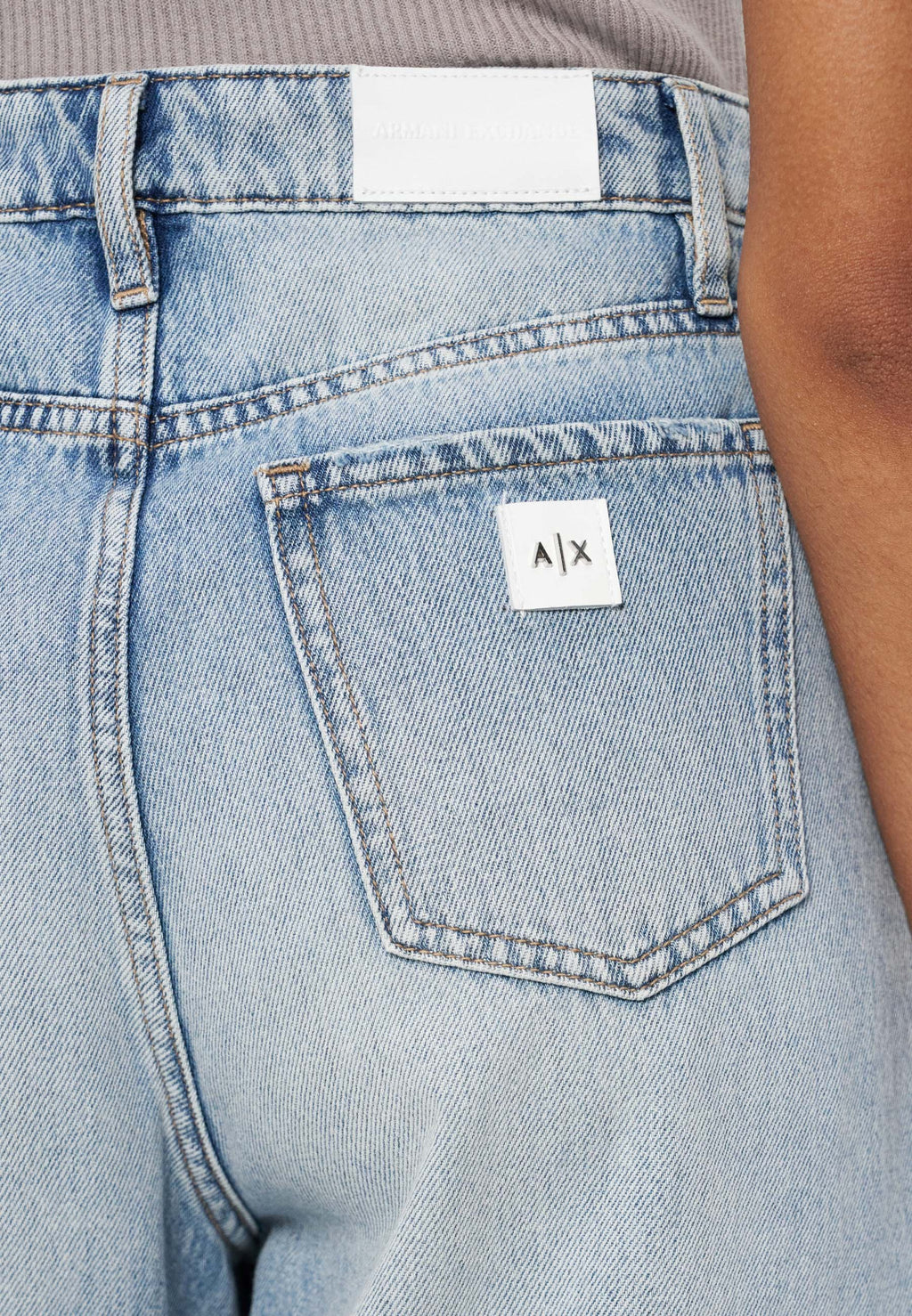 Armani Exchange Wide Leg Media 5