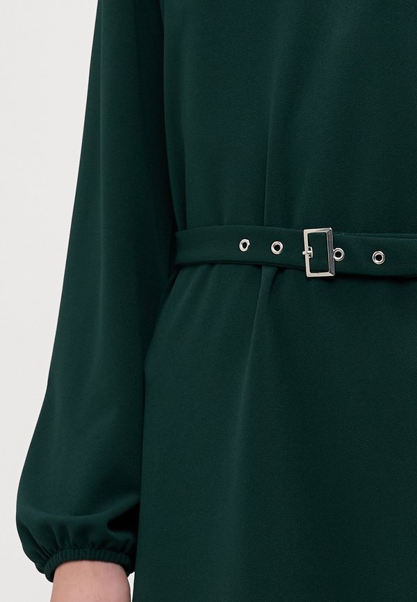 Vero Moda Tall VMALLISON V NECK SHORT DRESS