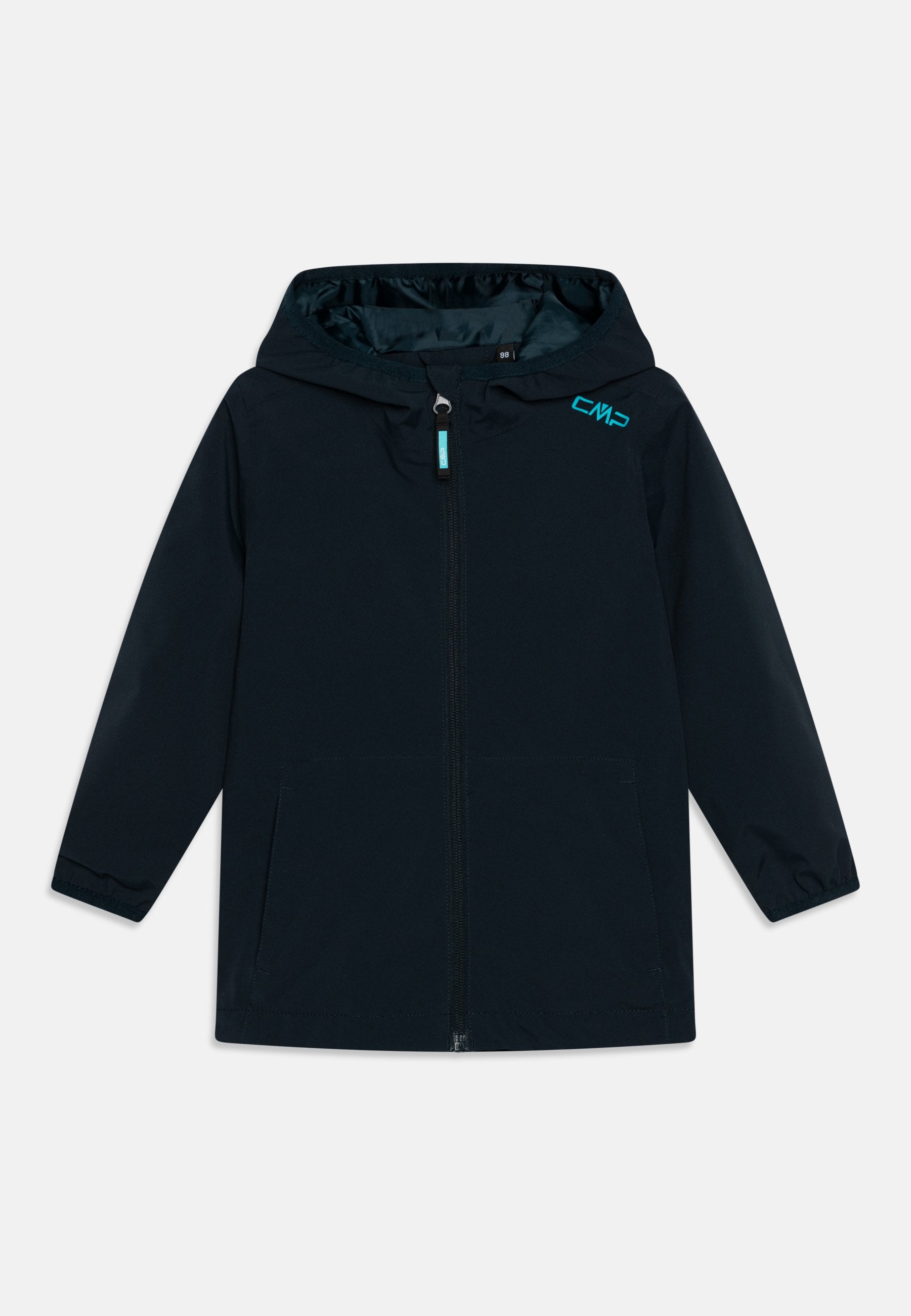 Marineblaue wasserdichte Jacke mit Kapuze, Front-Reißverschluss und zwei Seitentaschen. Mit hellblauem Logo auf der oberen linken Seite.