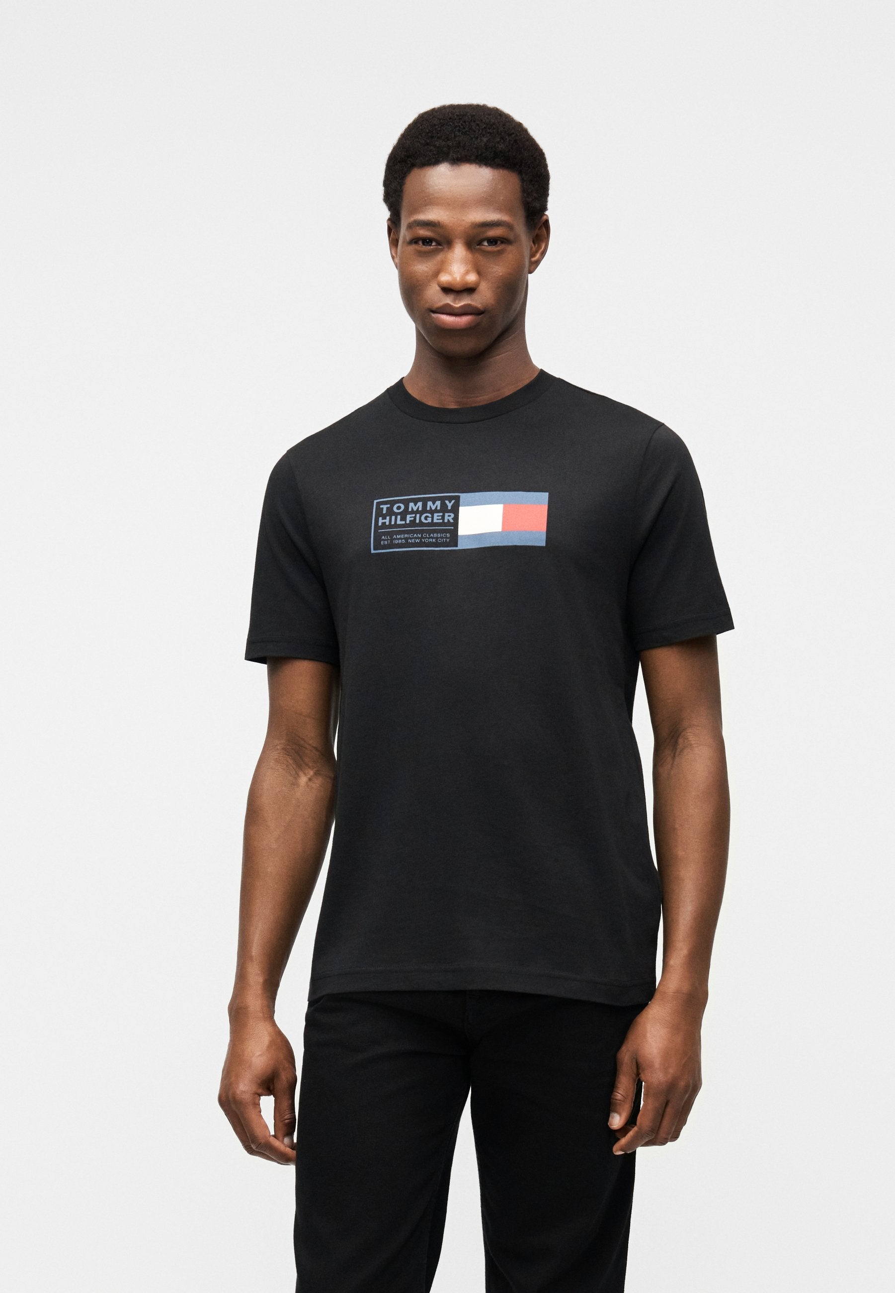 LOGO JERSEY CREW NECK T-SHIRT Media 3
