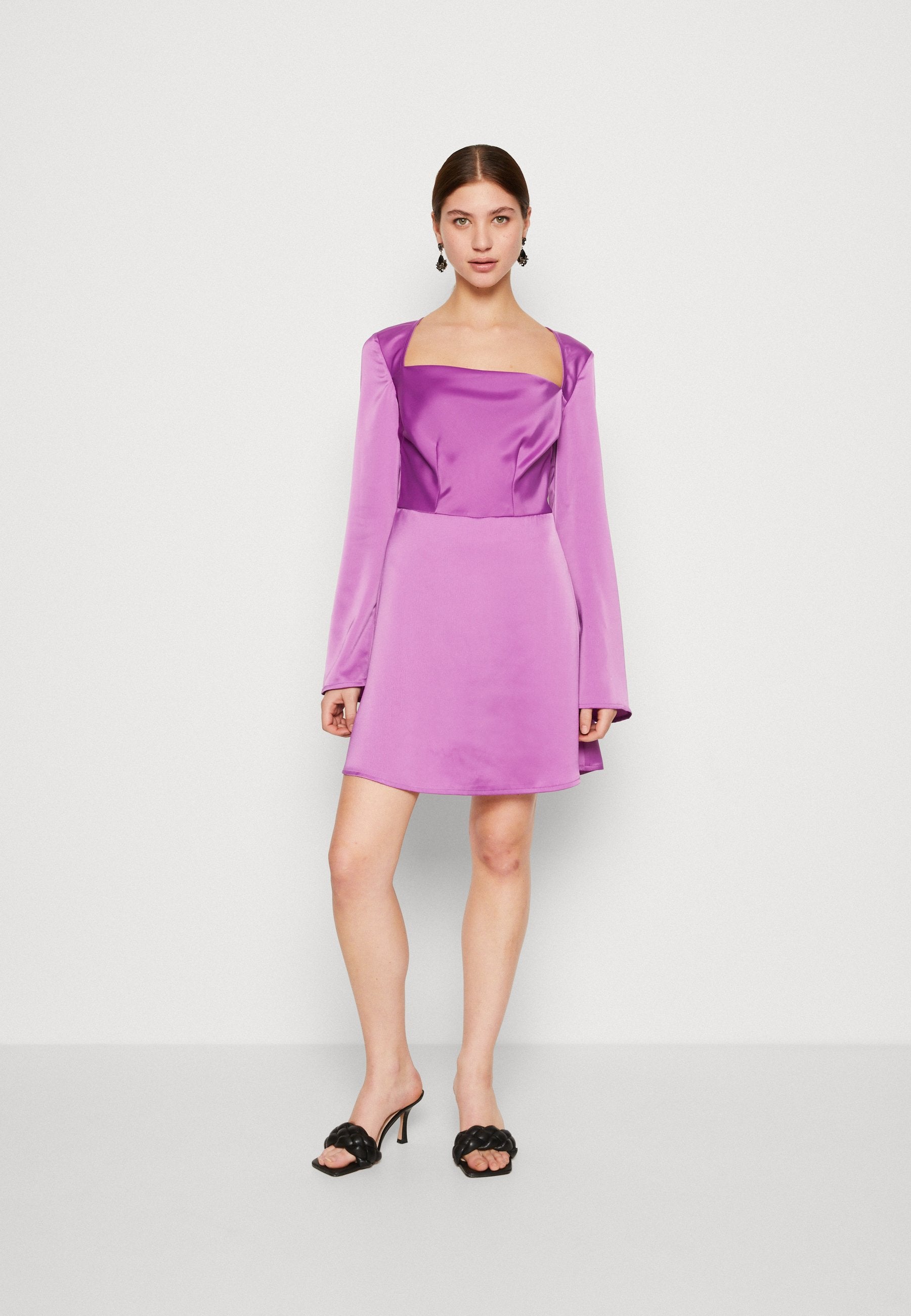 SOMETHINGNEW JENNIFER MINI DRESS