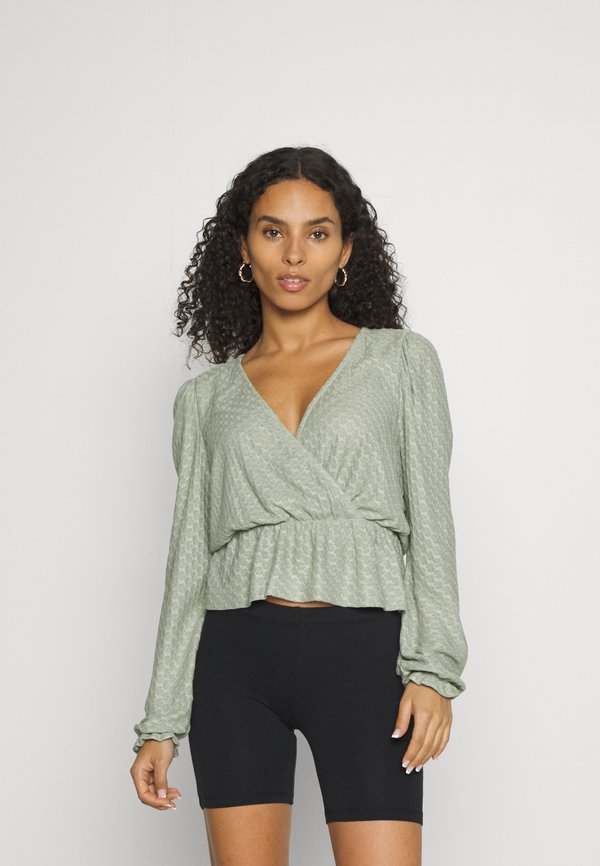ONLY Petite ONLSTEFFIE V NECK