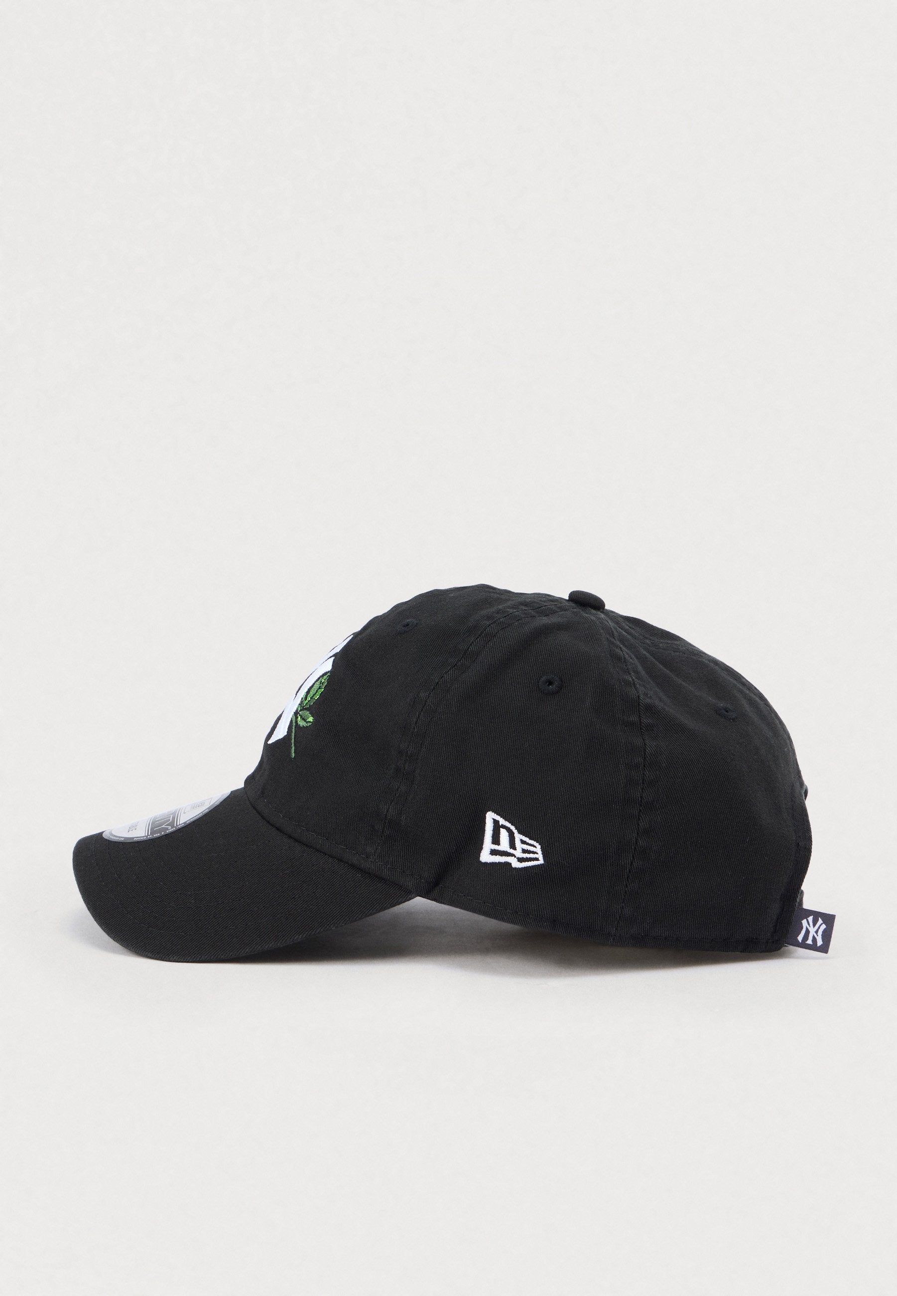 New Era ROSE LOGO UNISEX