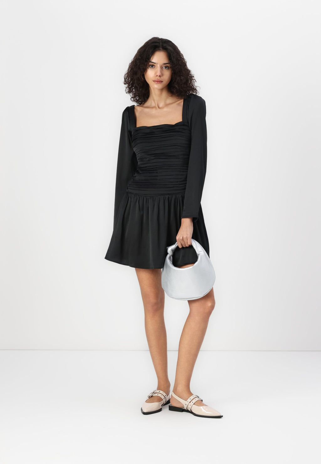 Abercrombie & Fitch The A&F Emerson Drop-Waist Satin Mini Dress