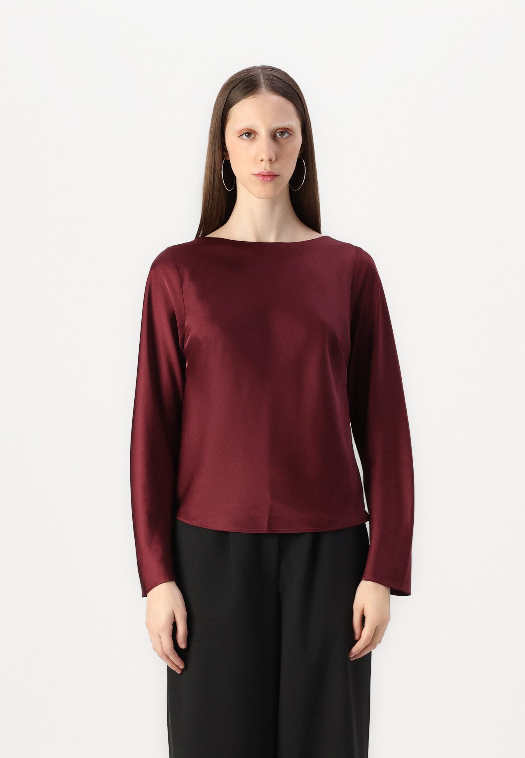 Abercrombie & Fitch Long-Sleeve Satin Cowl-Back Top