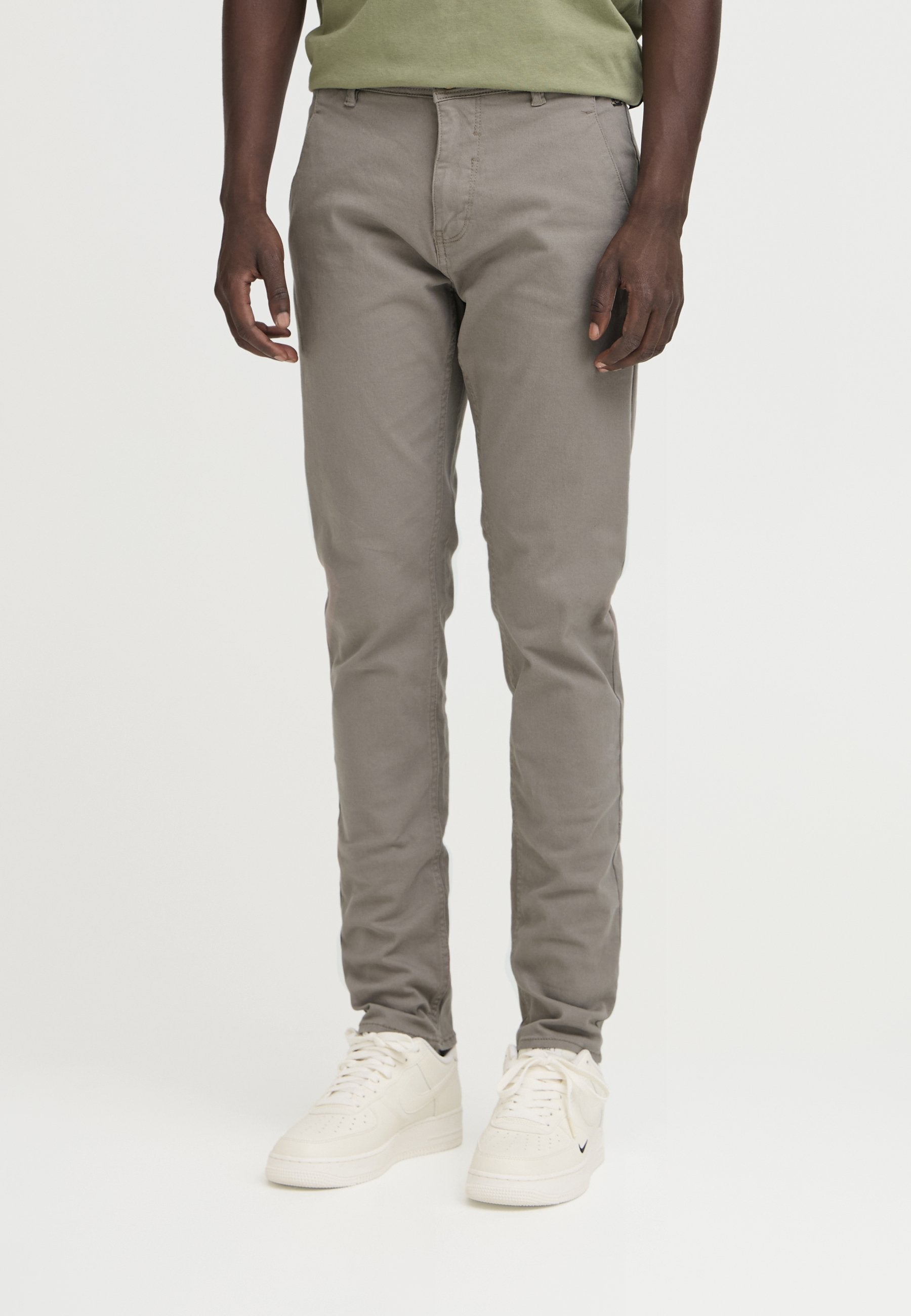 BHNATAN SLIM FIT Media 2
