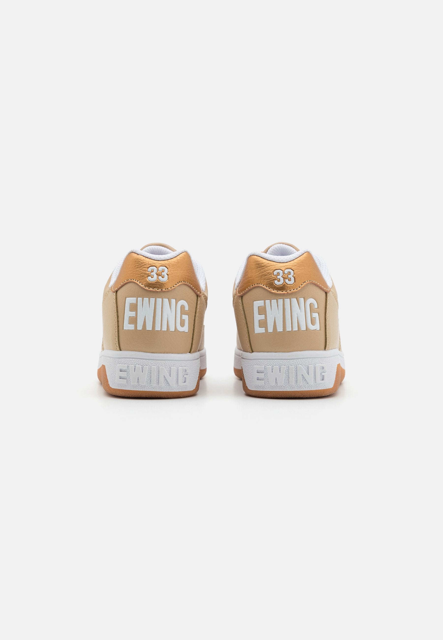 Patrick Ewing 33