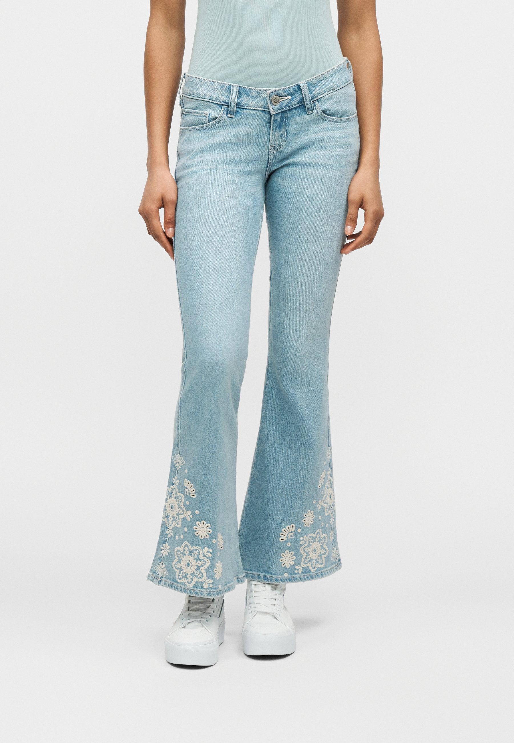 Hollister Co. HERMOSA