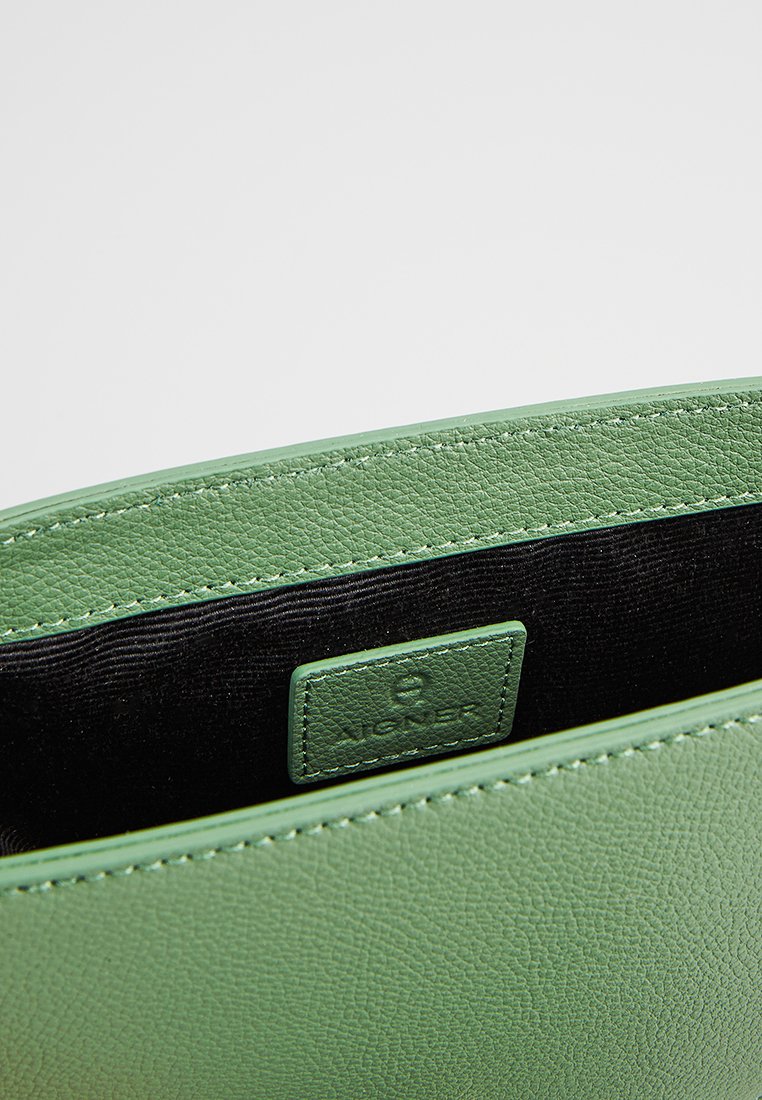 AIGNER