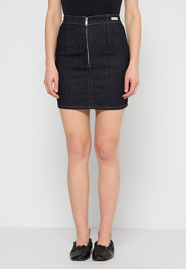 Calvin Klein Jeans