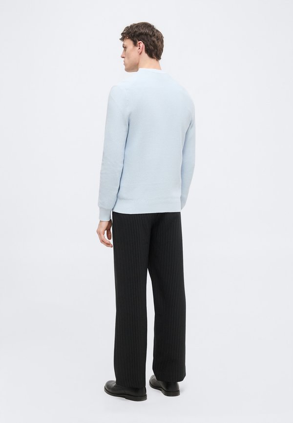 Calvin Klein TEXTURED SWEATER