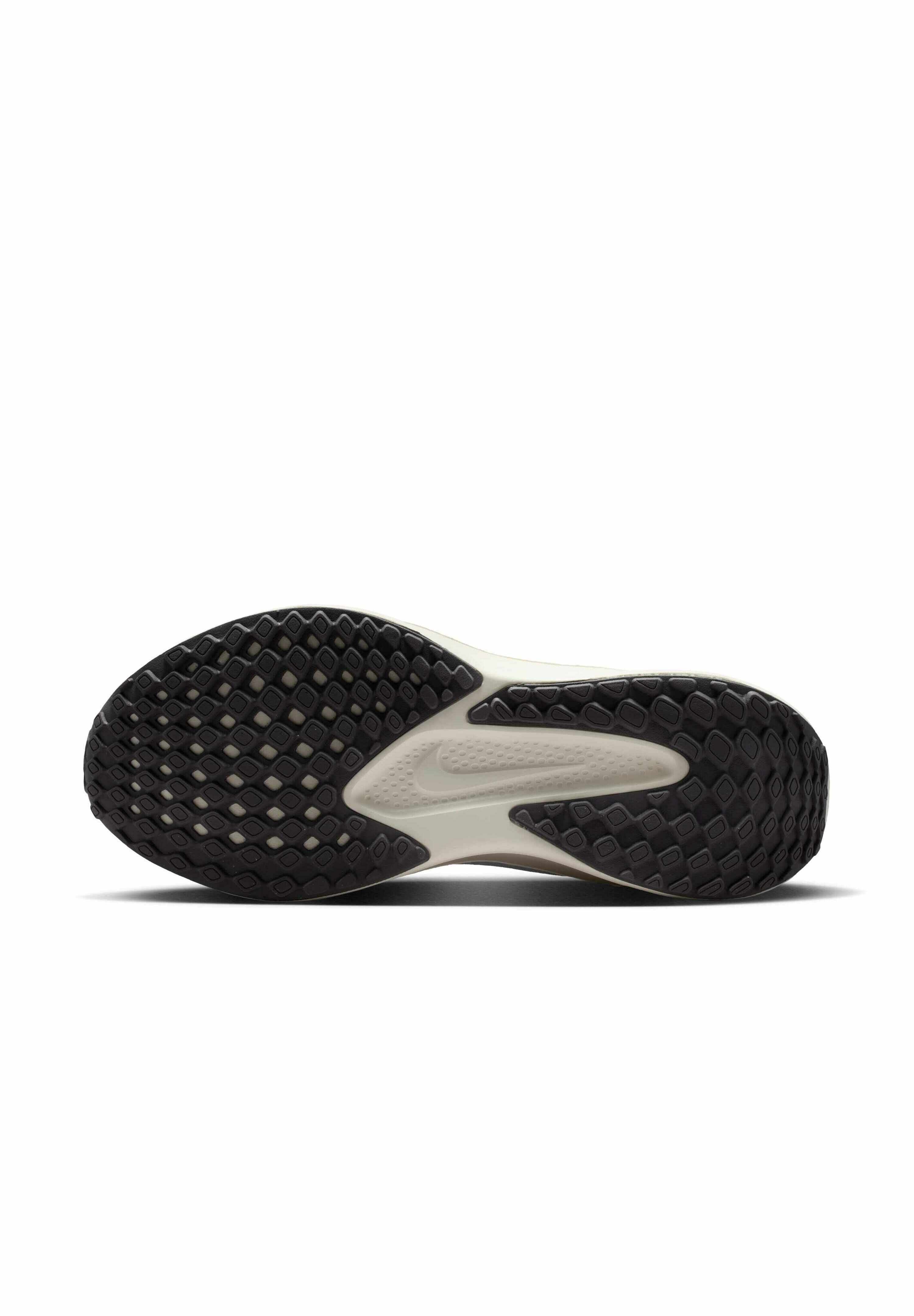 Nike Performance WMNS NIKE QUEST 6