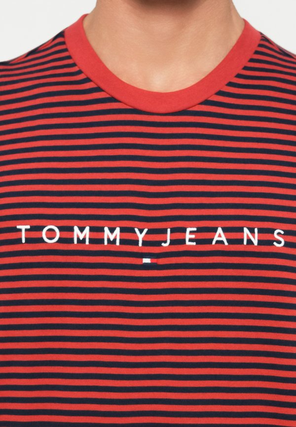 Tommy Jeans LINEAR LOGO STRIPE CREW NECK T-SHIRT