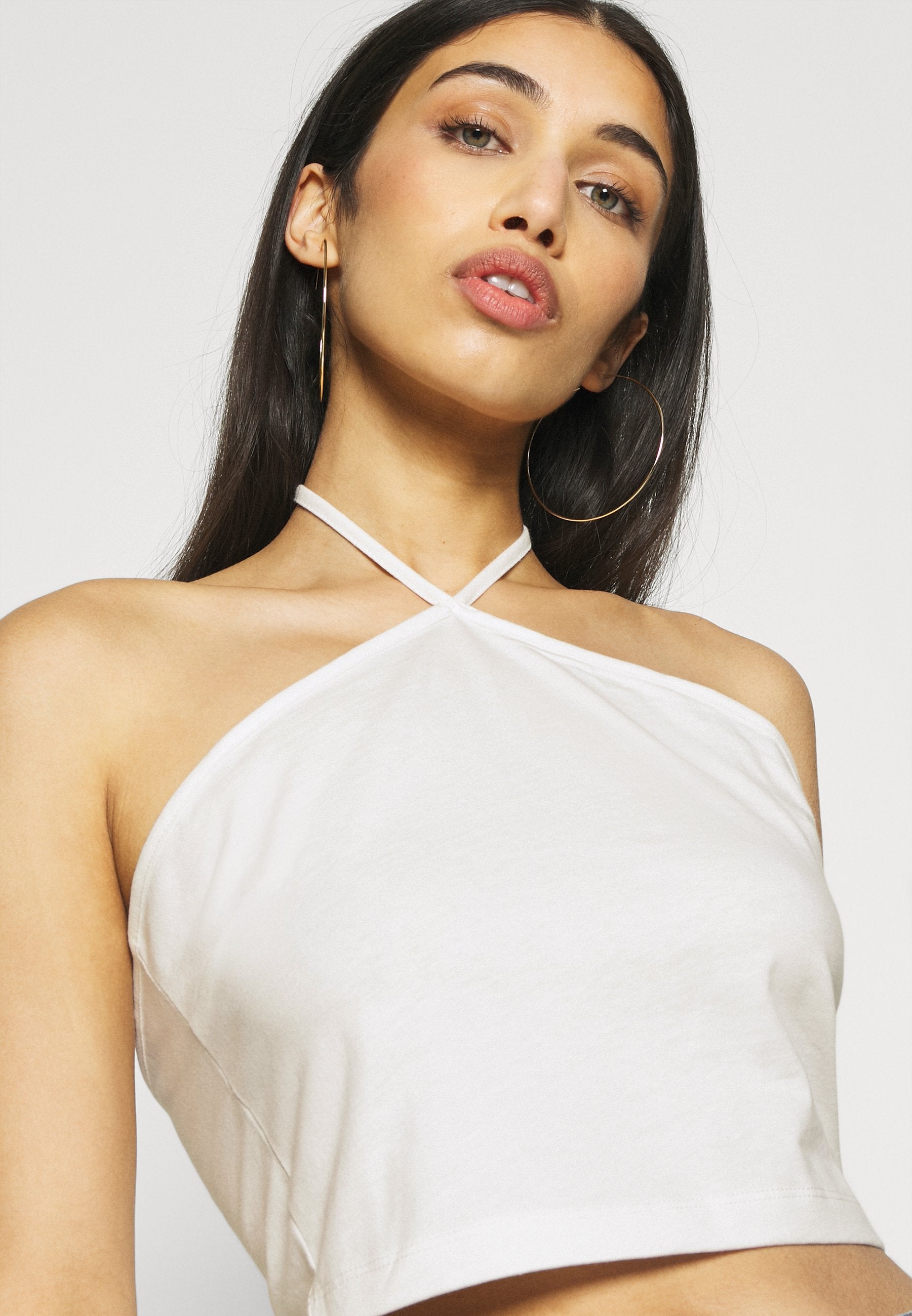 NA-KD HALTERNECK