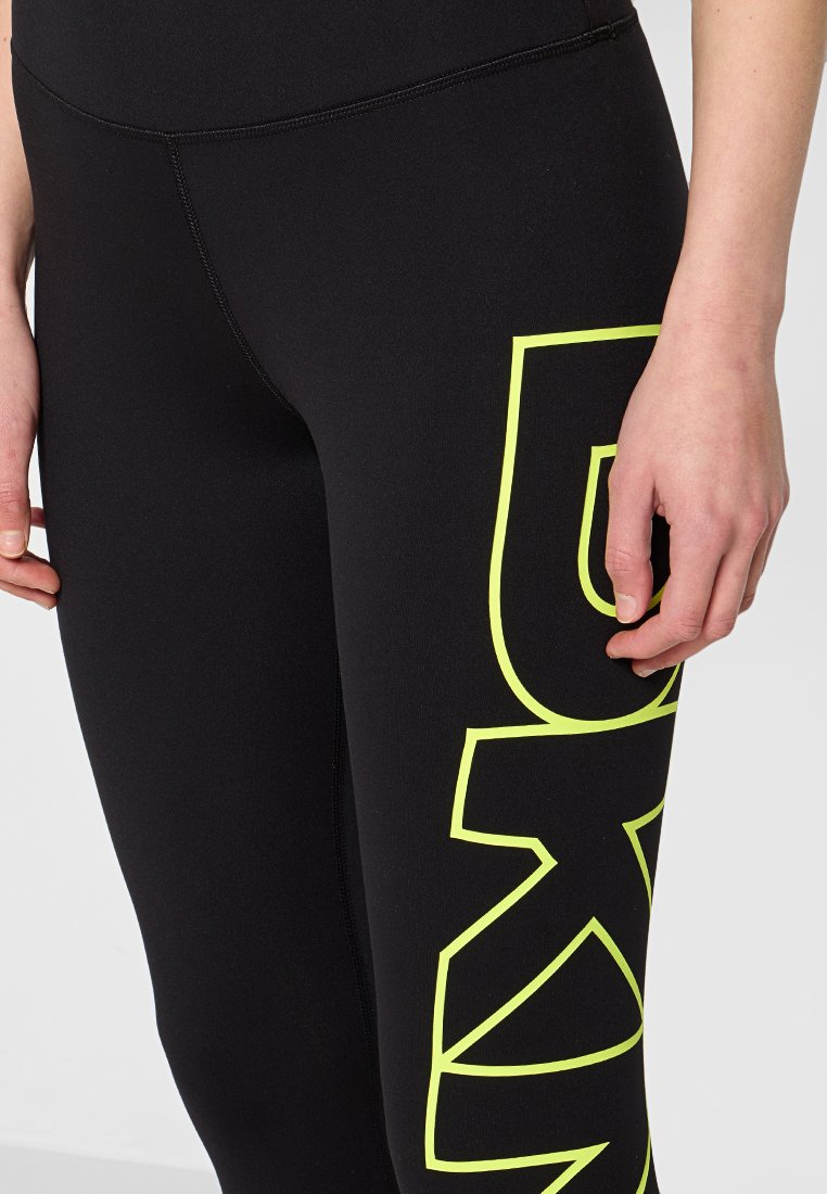 DKNY Sport