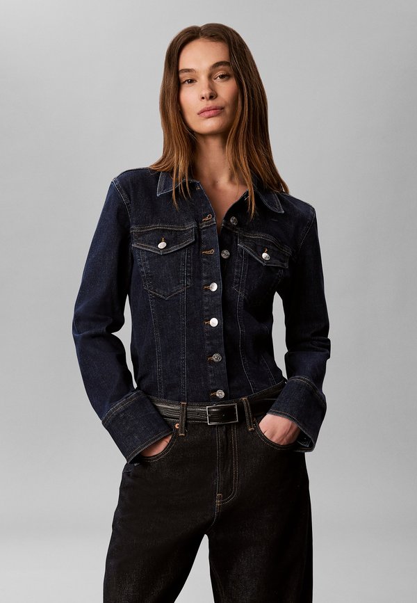 Calvin Klein Jeans SCULPT TRUCKER SHIRT CK CLASSIC - Button-down blouse - ck classic rinse