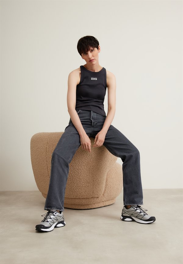 Gestuz GZDREW LOGO TANK