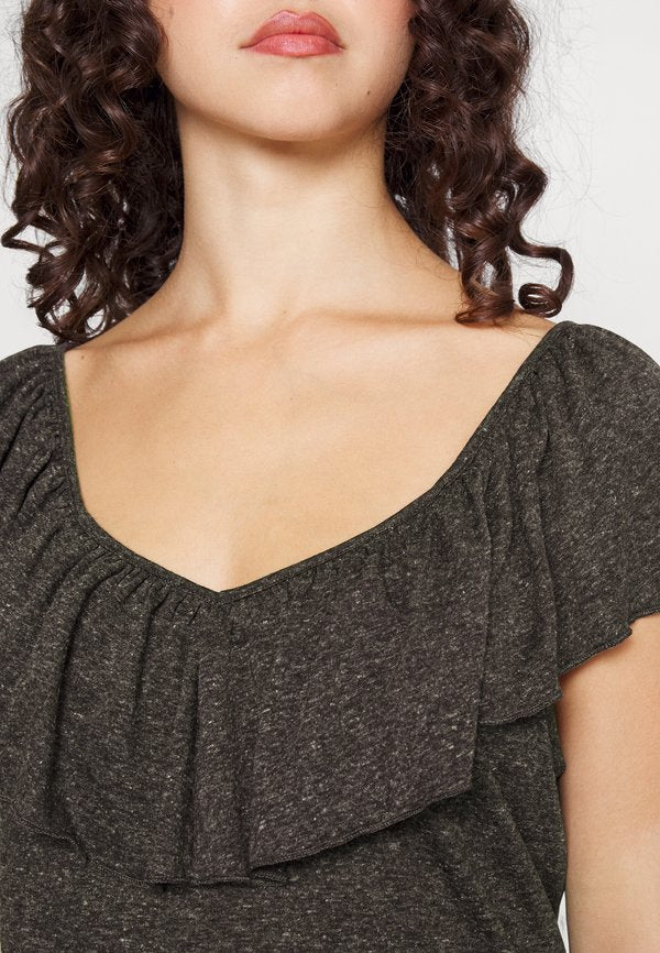 ONLY Petite ONLLIA FRILL