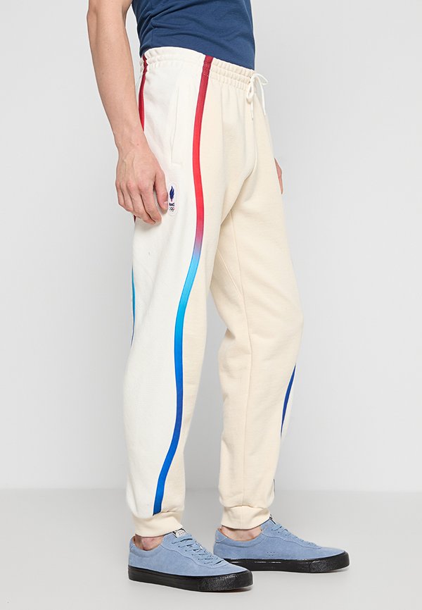 le coq sportif EFRO 24