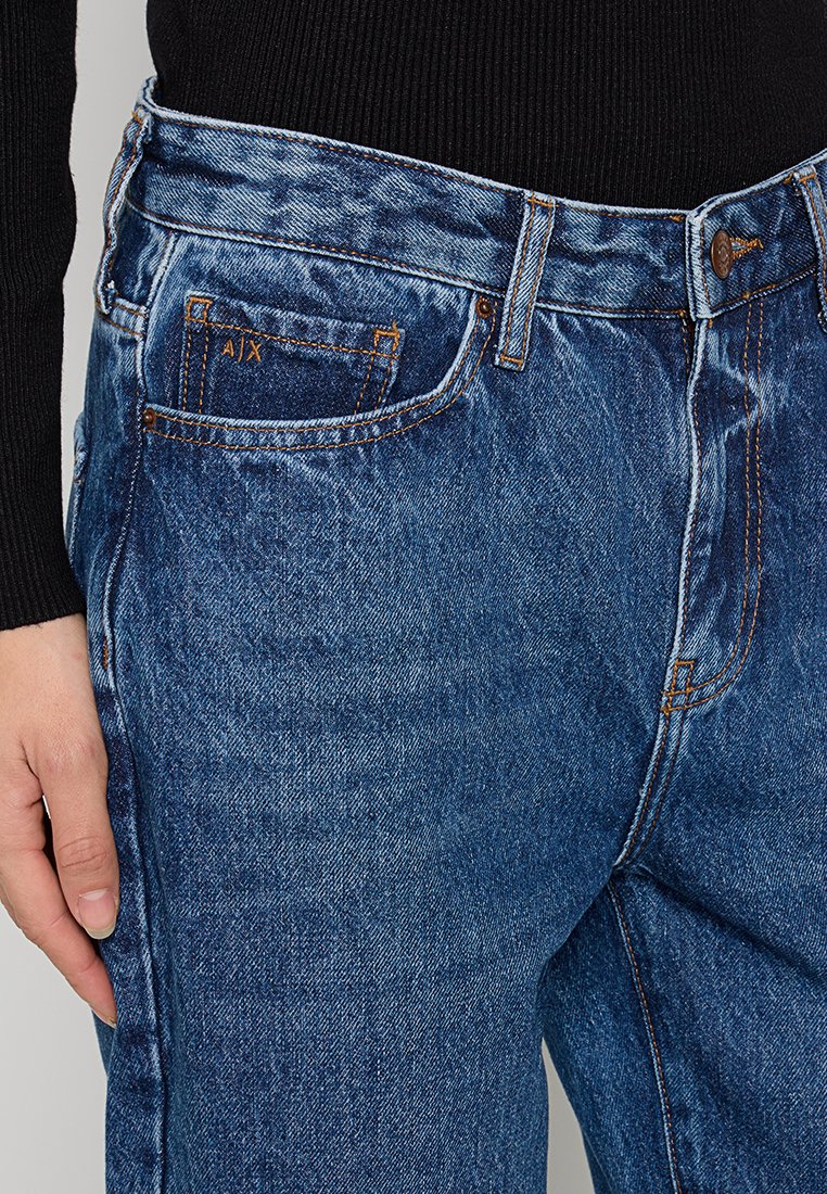 Armani Exchange Jeans Tapered Fit Media 5
