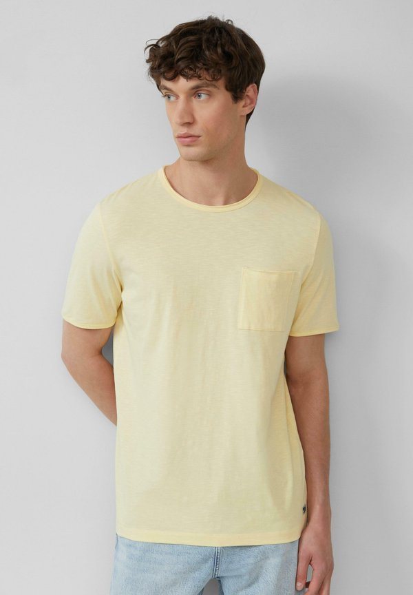 s.Oliver FLAMM UND OFFENEN KANTEN - Basic T-shirt - hellgelb