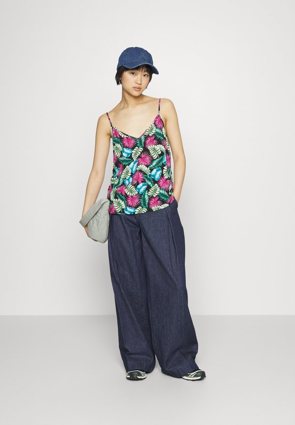 Vero Moda Petite VMEASY SINGLET V NECK