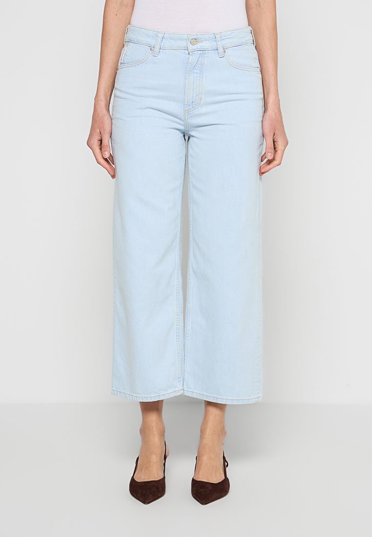 DENIM TROUSERS, HIGH WAIST, WIDE LEG Media 1