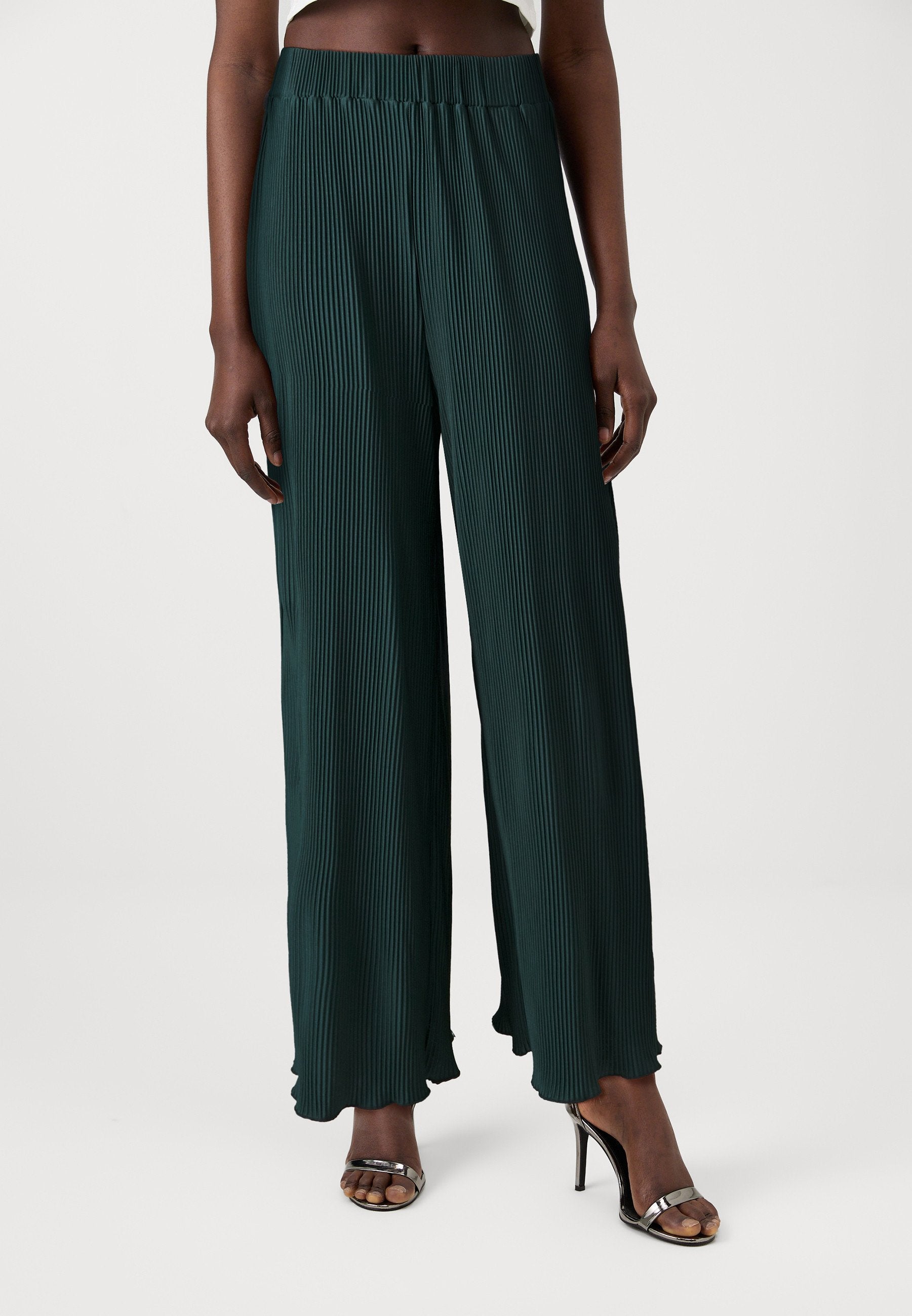 ONLKALYA CULOTTE PANT Media 3