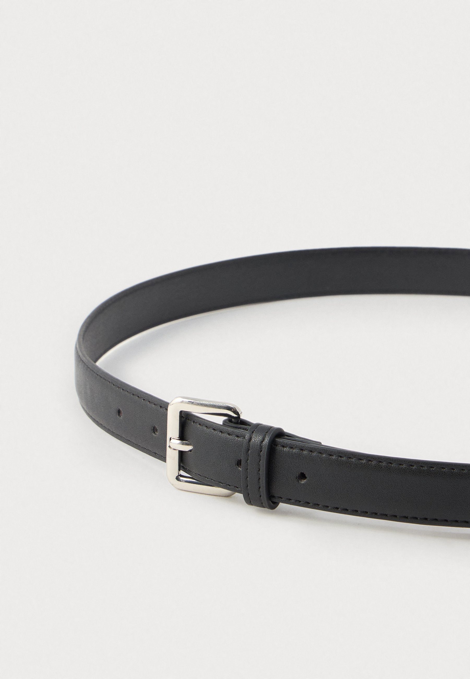 Pier One UNISEX