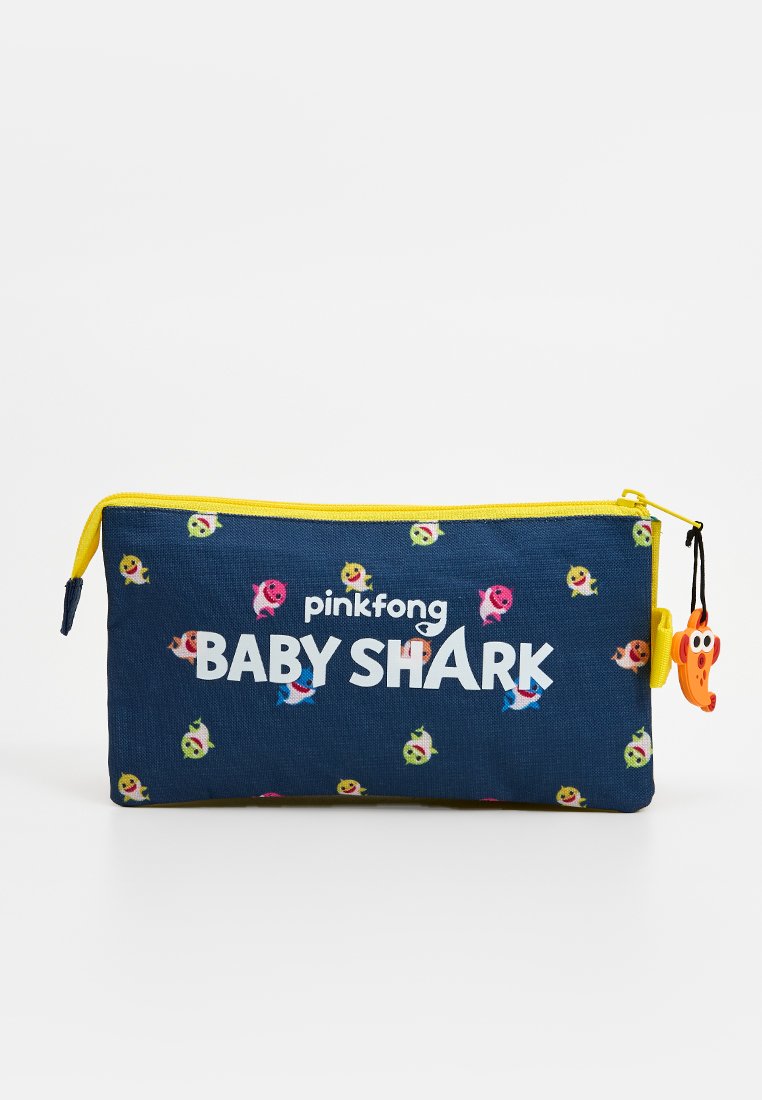 Disney BABY SHARK MY GOOD FRIEND