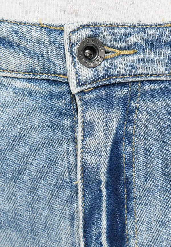 Armani Exchange