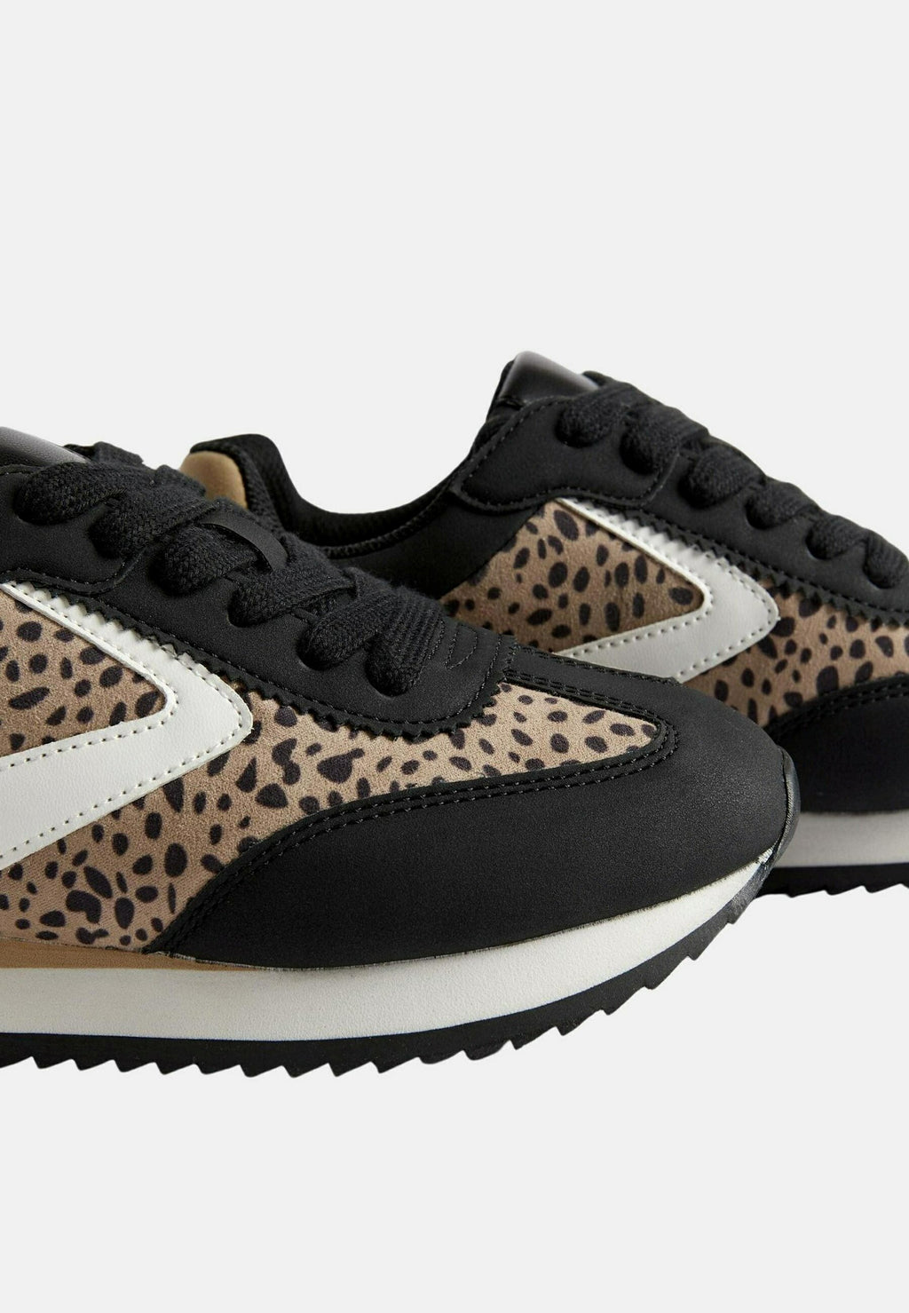 Marks & Spencer SHAM SIDE RUNNER