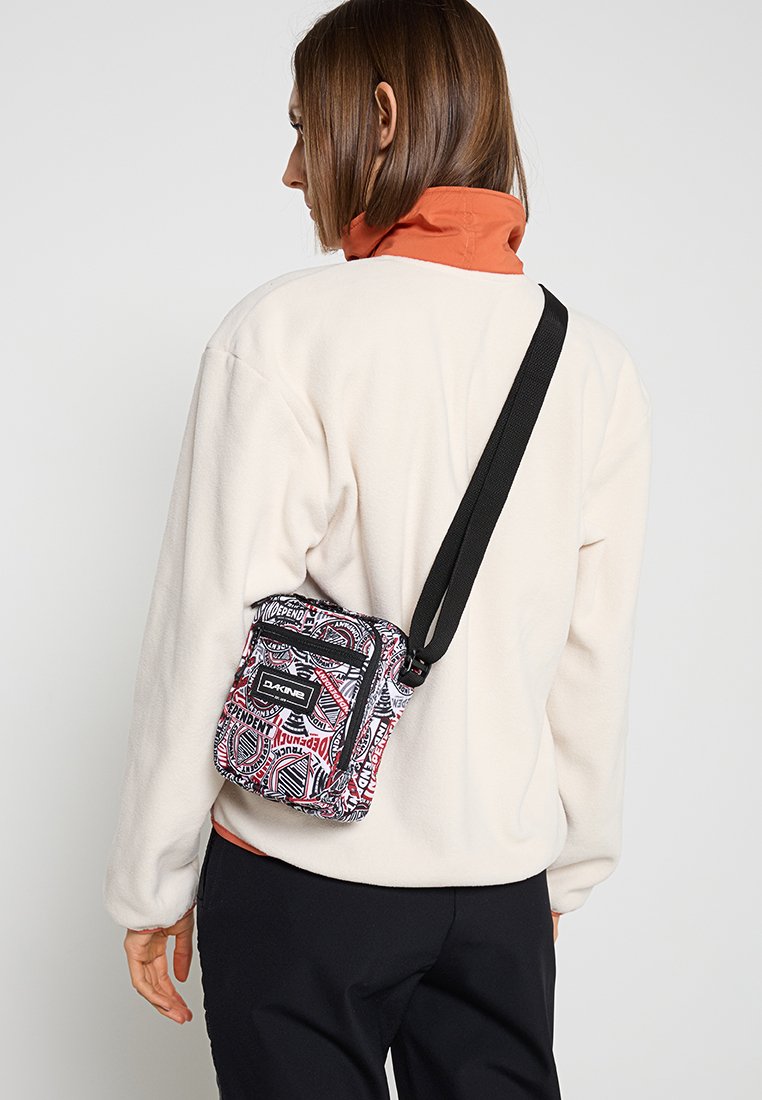 Dakine X INDEPENDENT