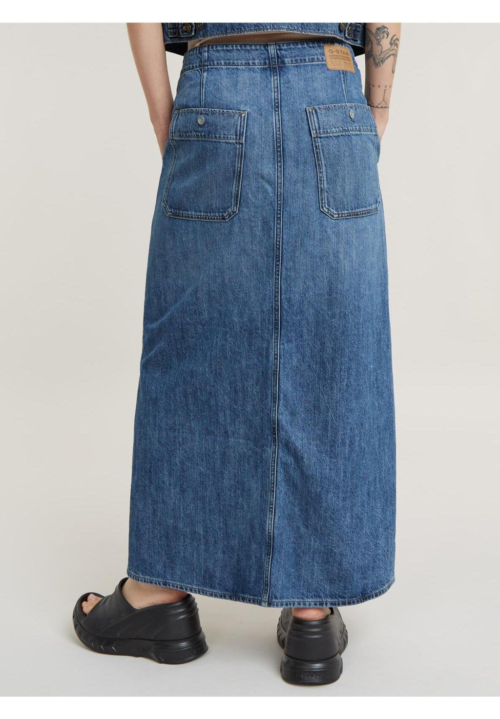 BELTED LONG SKIRT Media 4